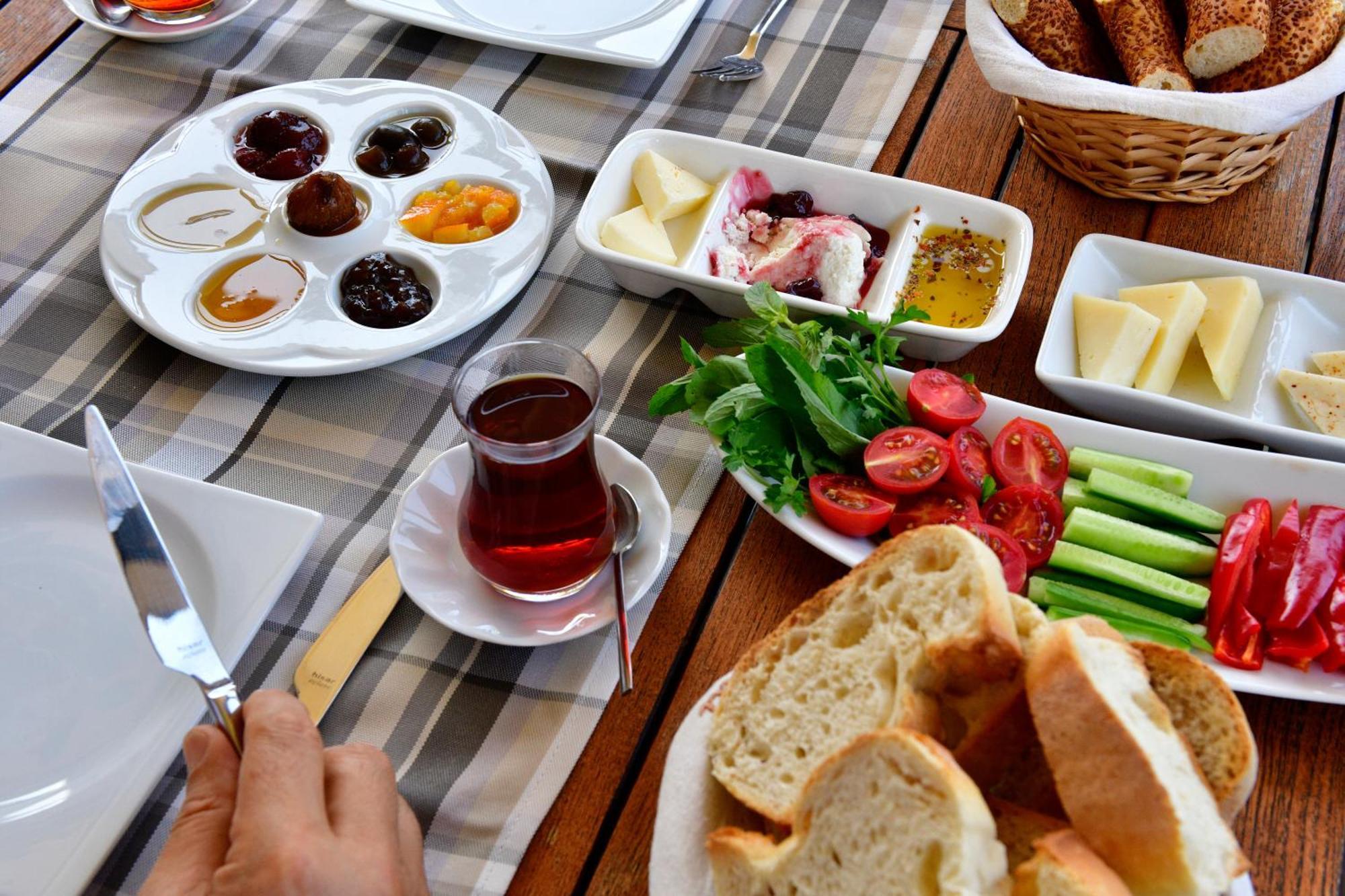 Siyah Lale Cunda 1841 (Adults Only) Hotel Аявали Екстериор снимка