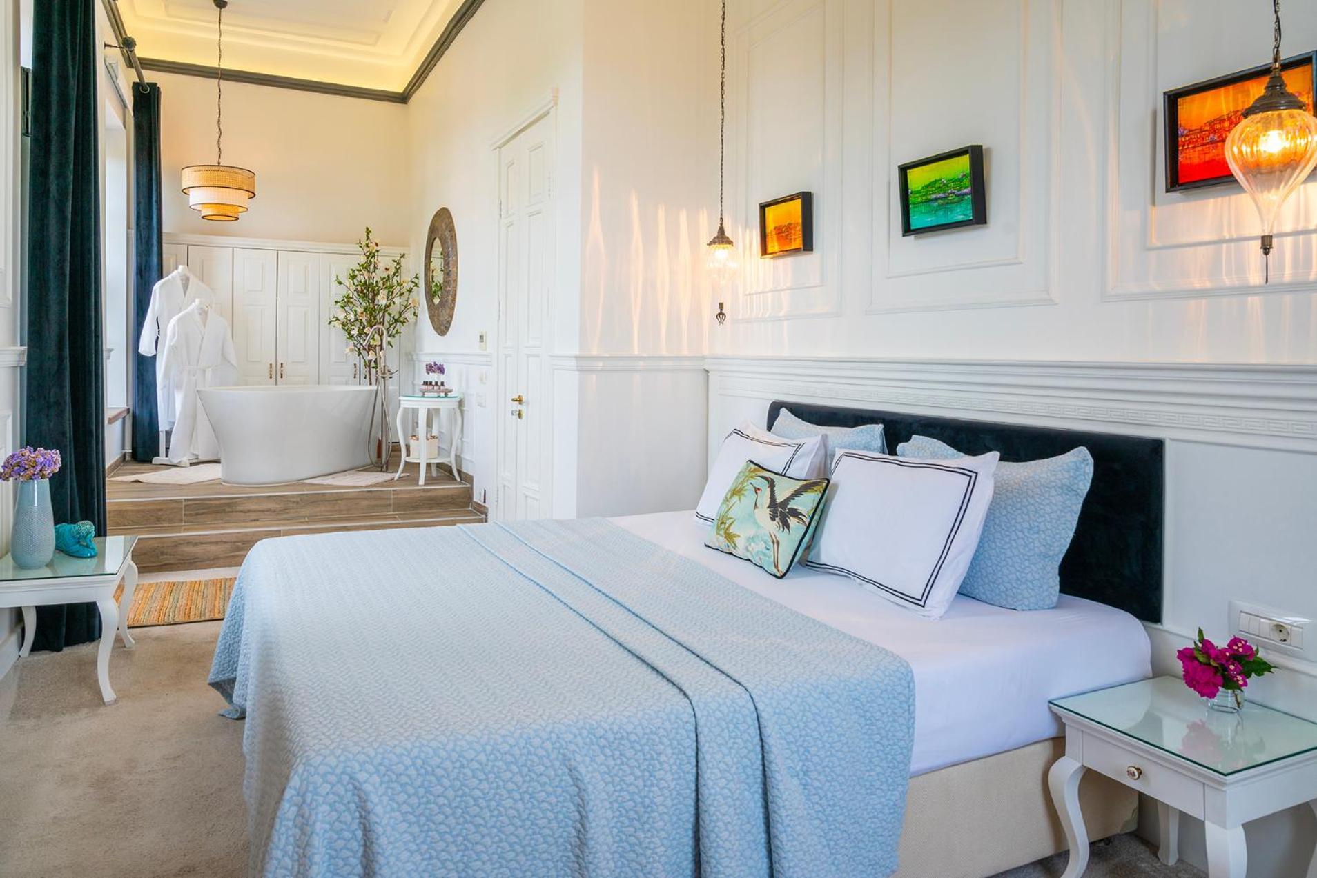 Siyah Lale Cunda 1841 (Adults Only) Hotel Аявали Екстериор снимка
