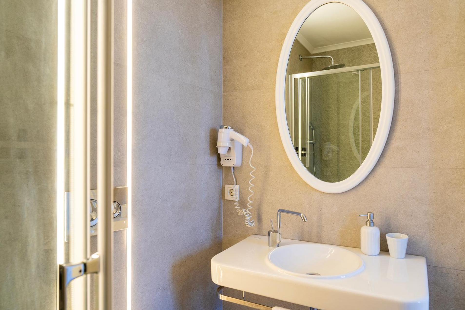 Siyah Lale Cunda 1841 (Adults Only) Hotel Аявали Екстериор снимка